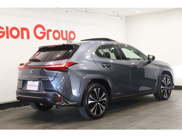 Lexus UX 4