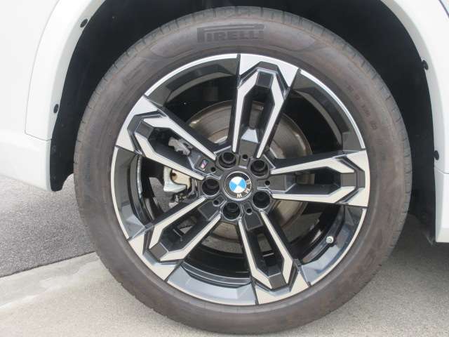 BMW X1 7