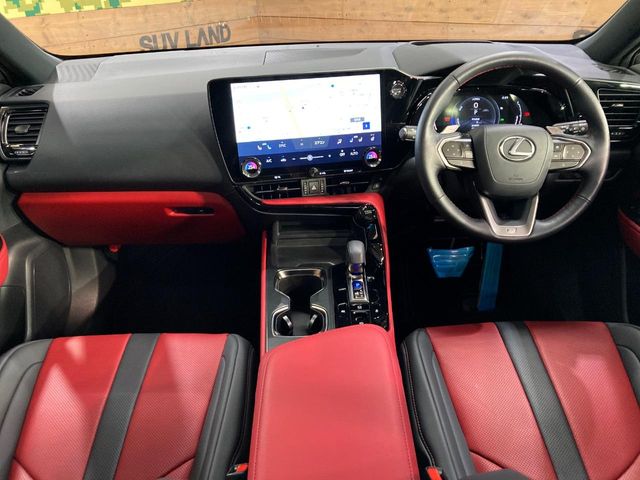 Lexus NX 2