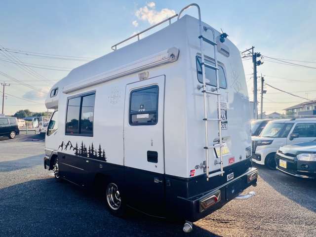 Mitsubishi Fuso Canter 6