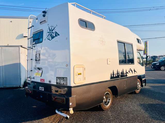 Mitsubishi Fuso Canter 7