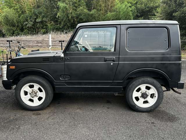 Suzuki Jimny 12