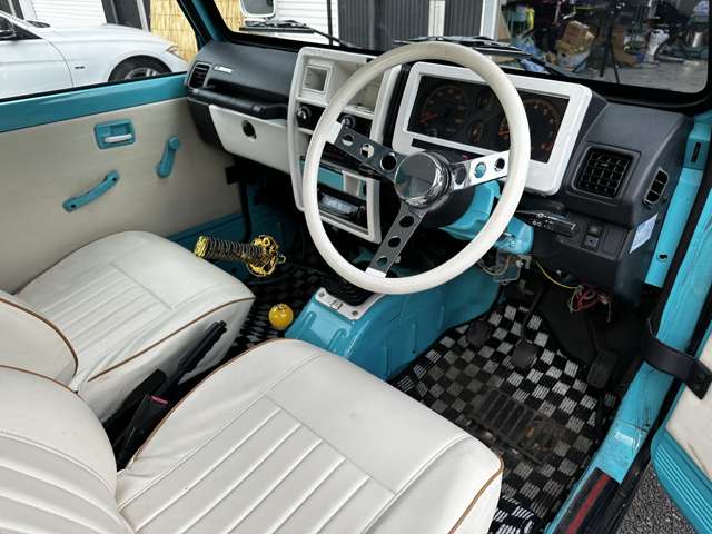 Suzuki Jimny 3
