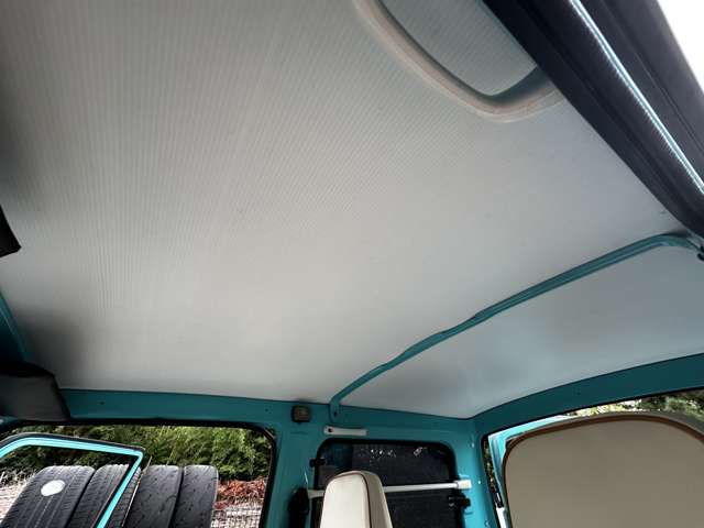 Suzuki Jimny 6