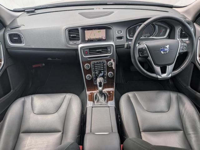 Volvo V60 Cross Country 3