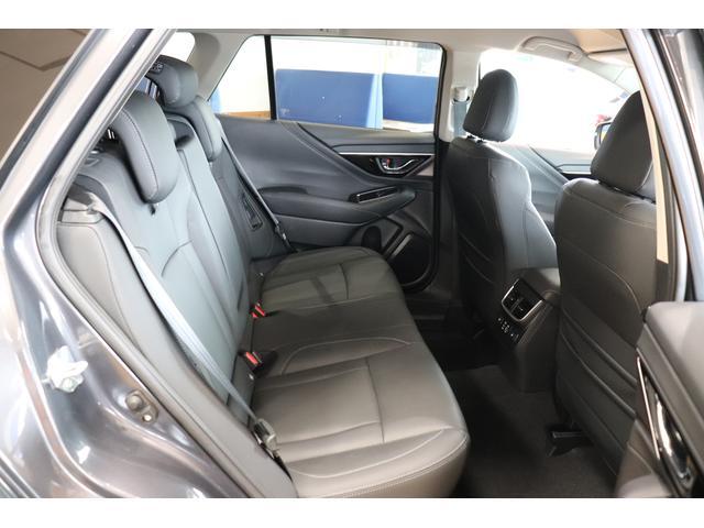 Subaru Legacy Outback 9