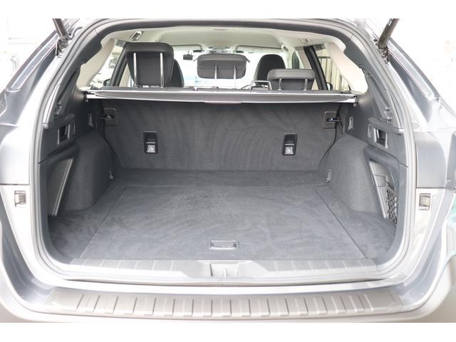 Subaru Legacy Outback 10