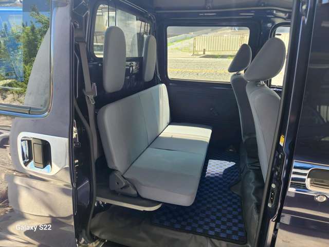 Daihatsu Hijet Deck Van 12