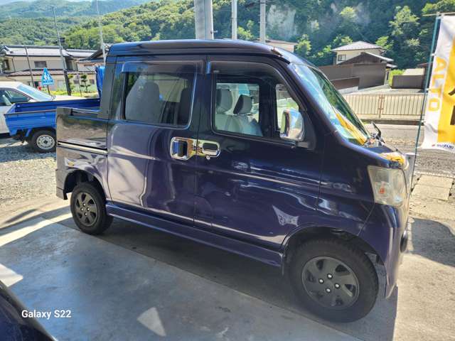 Daihatsu Hijet Deck Van 4