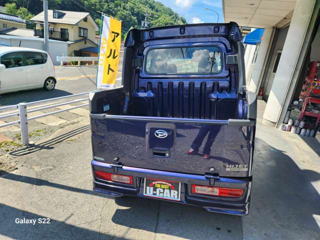 Daihatsu Hijet Deck Van 6