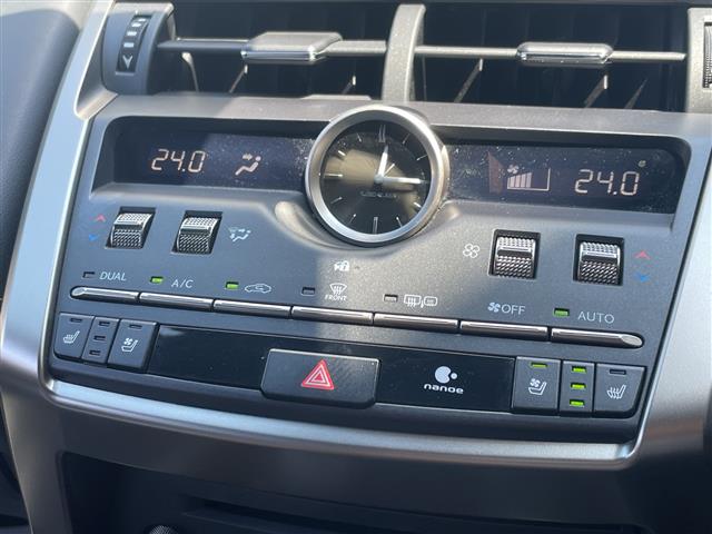 Lexus NX 8