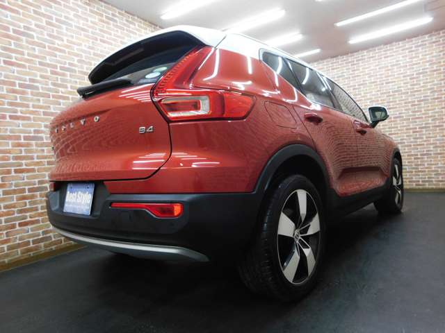 Volvo XC40 4