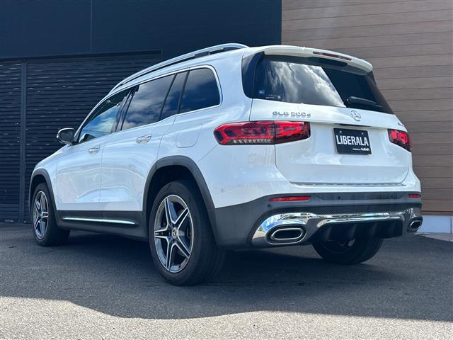 Mercedes-Benz GLB 11