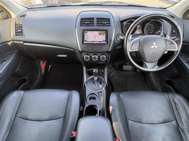 Mitsubishi RVR 7