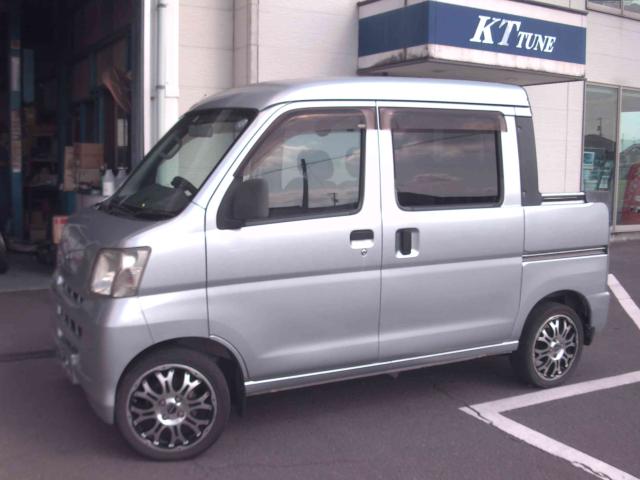 Daihatsu Hijet Van 9