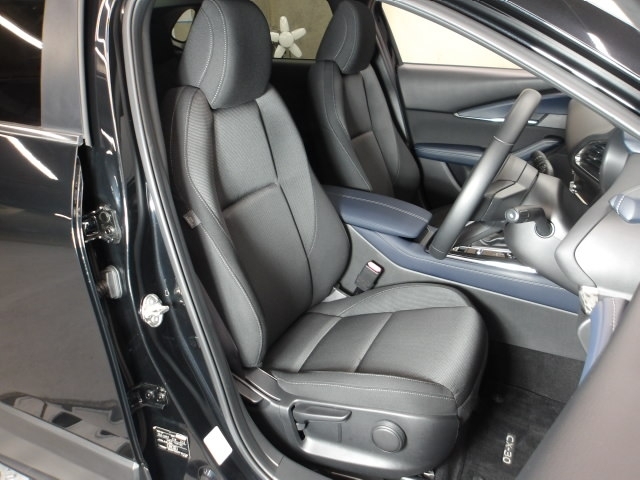 Mazda CX-30 7