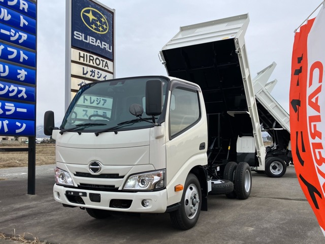 Hino Dutro 2