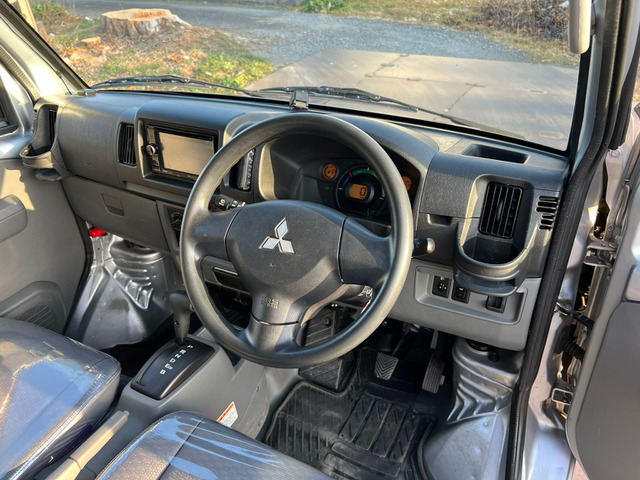 Mitsubishi Minicab MiEV 2