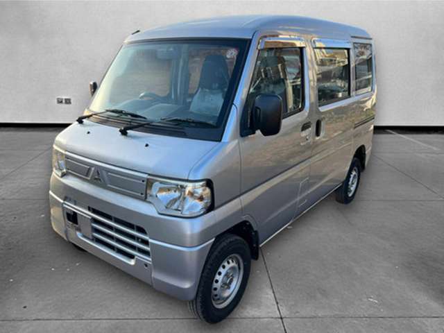 Mitsubishi Minicab MiEV 4