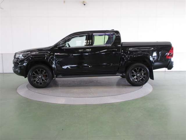 Toyota Hilux 4