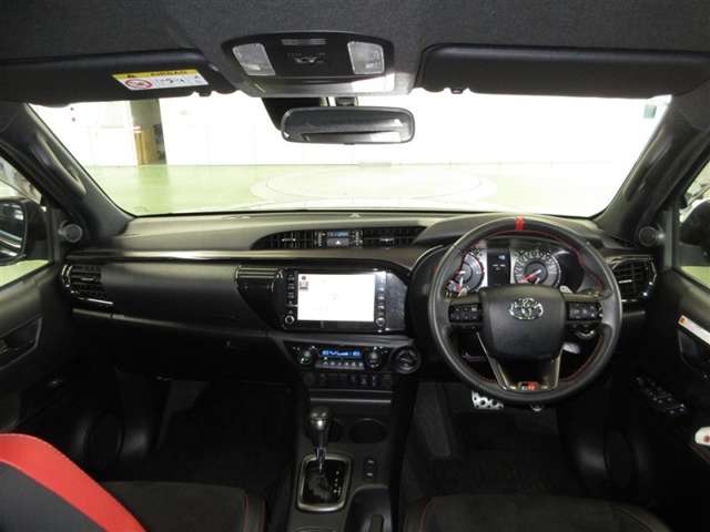 Toyota Hilux 7
