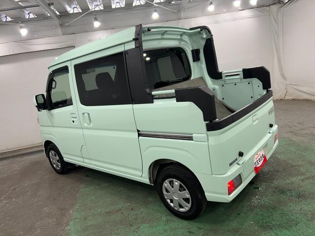 Daihatsu Hijet Deck Van 7