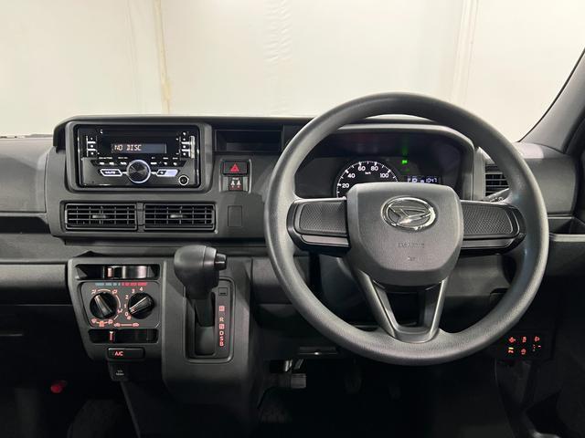 Daihatsu Hijet Deck Van 9