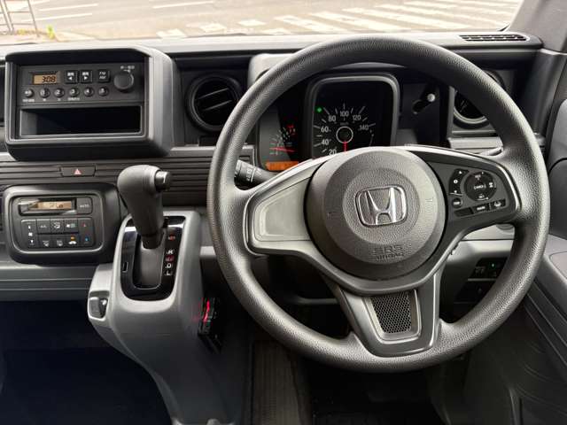 Honda N-VAN 12