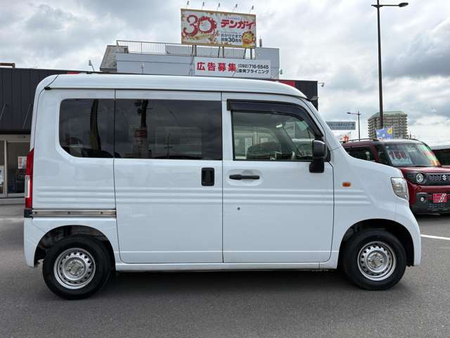 Honda N-VAN 8