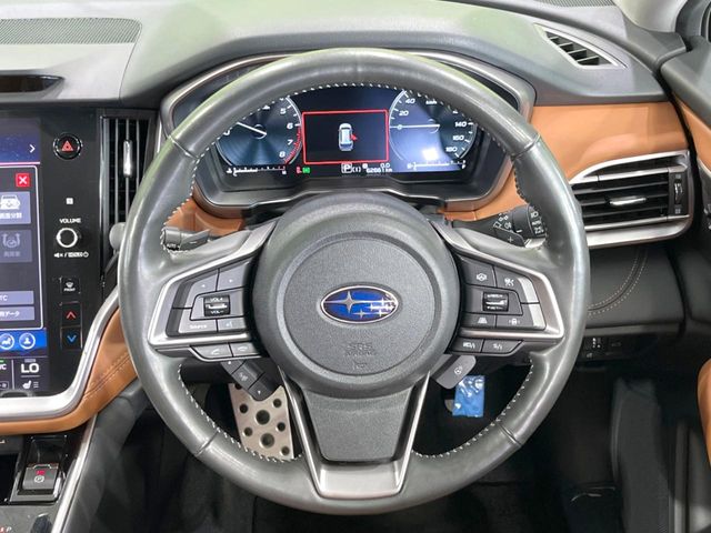 Subaru Legacy Outback 11