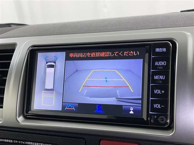 Toyota Hiace Van 10