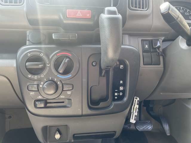 Suzuki Every 11