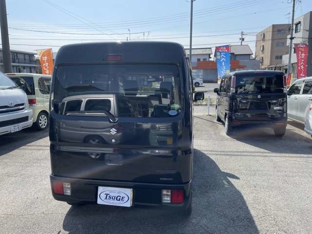 Suzuki Every 9