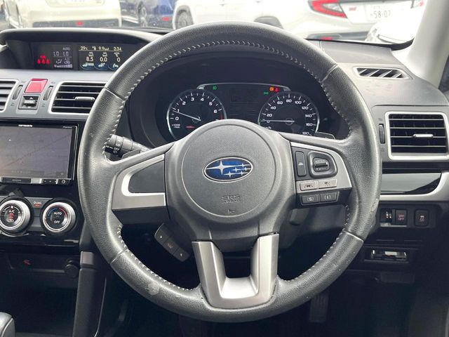 Subaru Forester 11