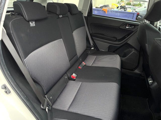 Subaru Forester 9