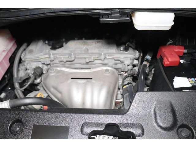 Toyota Alphard 3