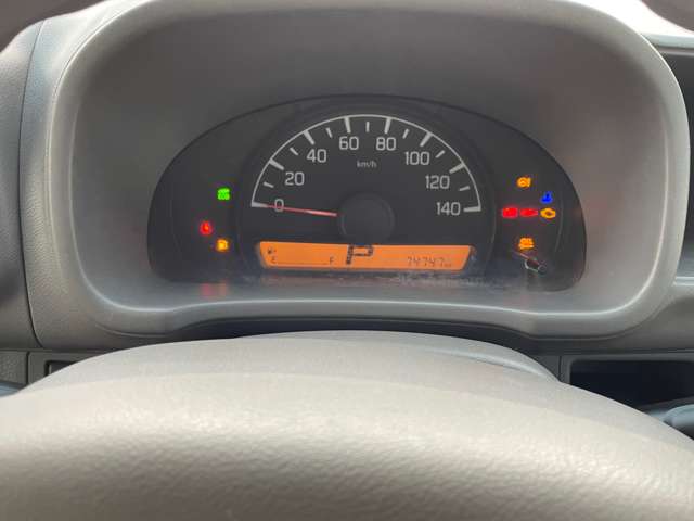 Suzuki Every 12