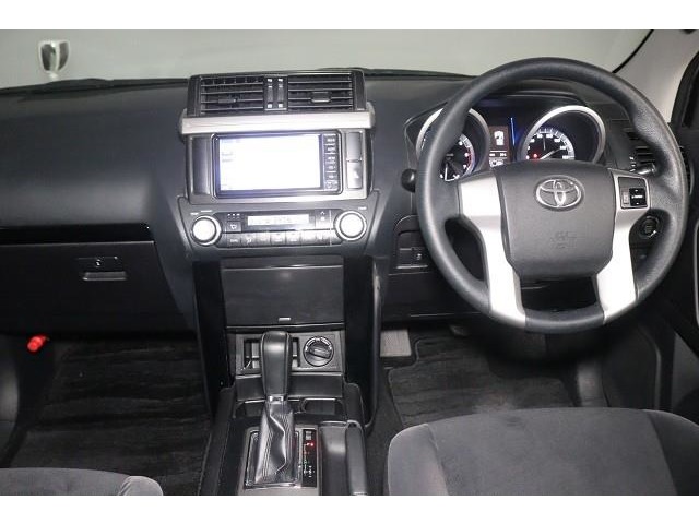 Toyota Land Cruiser Prado 2