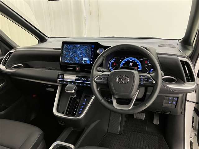 Toyota Noah 2