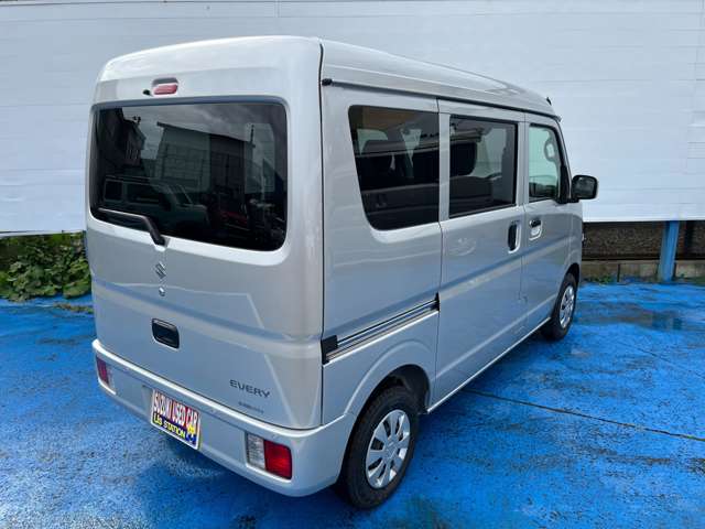 Suzuki Every 4
