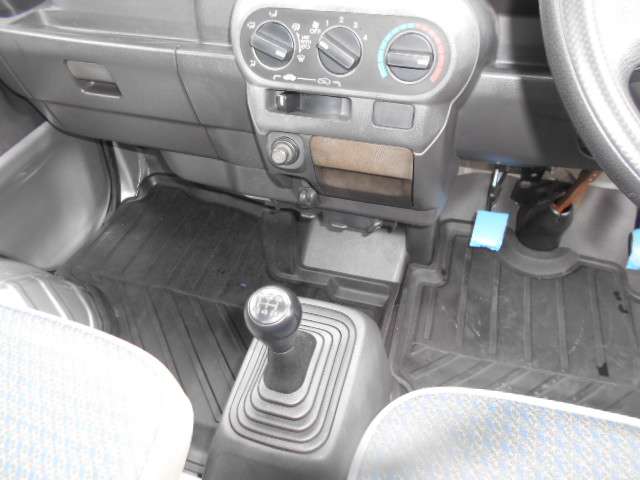 Honda Acty Truck 5