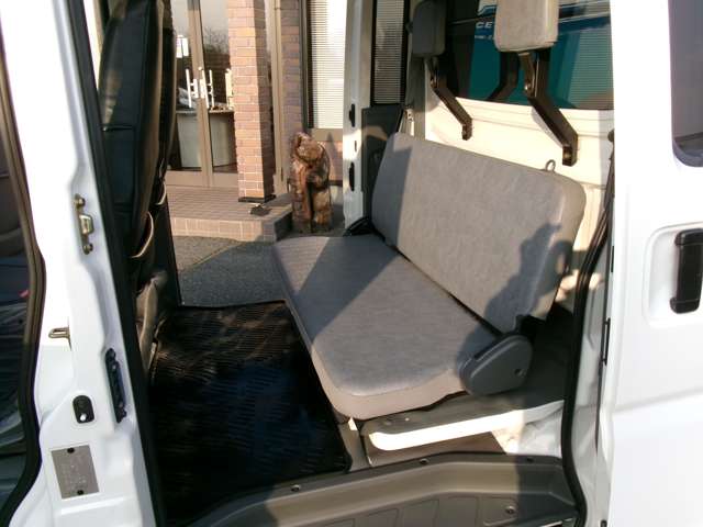 Nissan Clipper 12