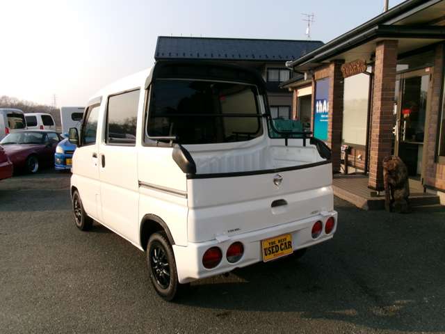 Nissan Clipper 6