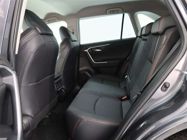 Toyota RAV4 12