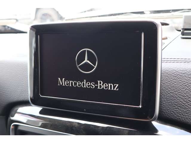 Mercedes-Benz G-Class 12