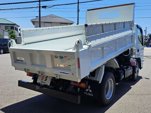 Mitsubishi Fuso Canter 6