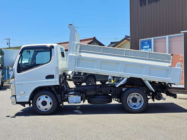 Mitsubishi Fuso Canter 9