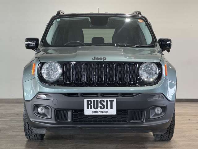 Jeep Renegade 9