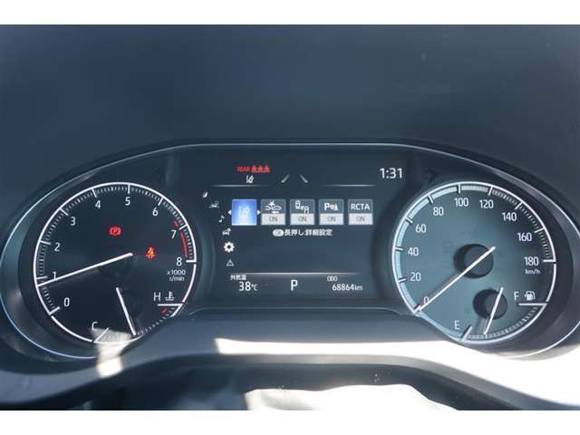 Toyota Harrier 9