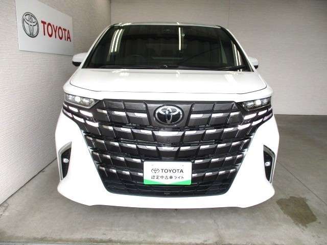Toyota Alphard 2